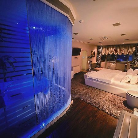 Hotel Rosa Blu Tiranë Ngoại thất bức ảnh