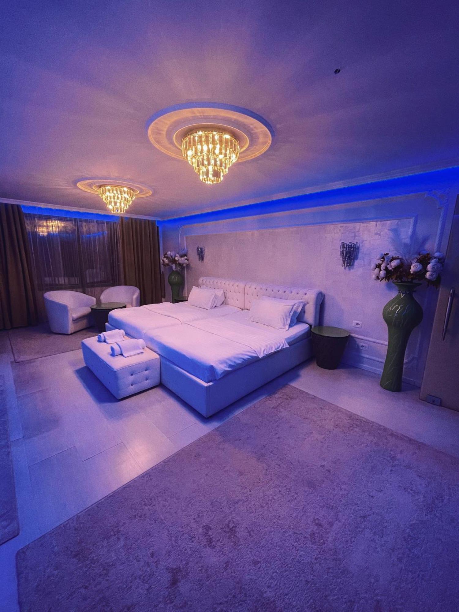 Hotel Rosa Blu Tiranë Ngoại thất bức ảnh