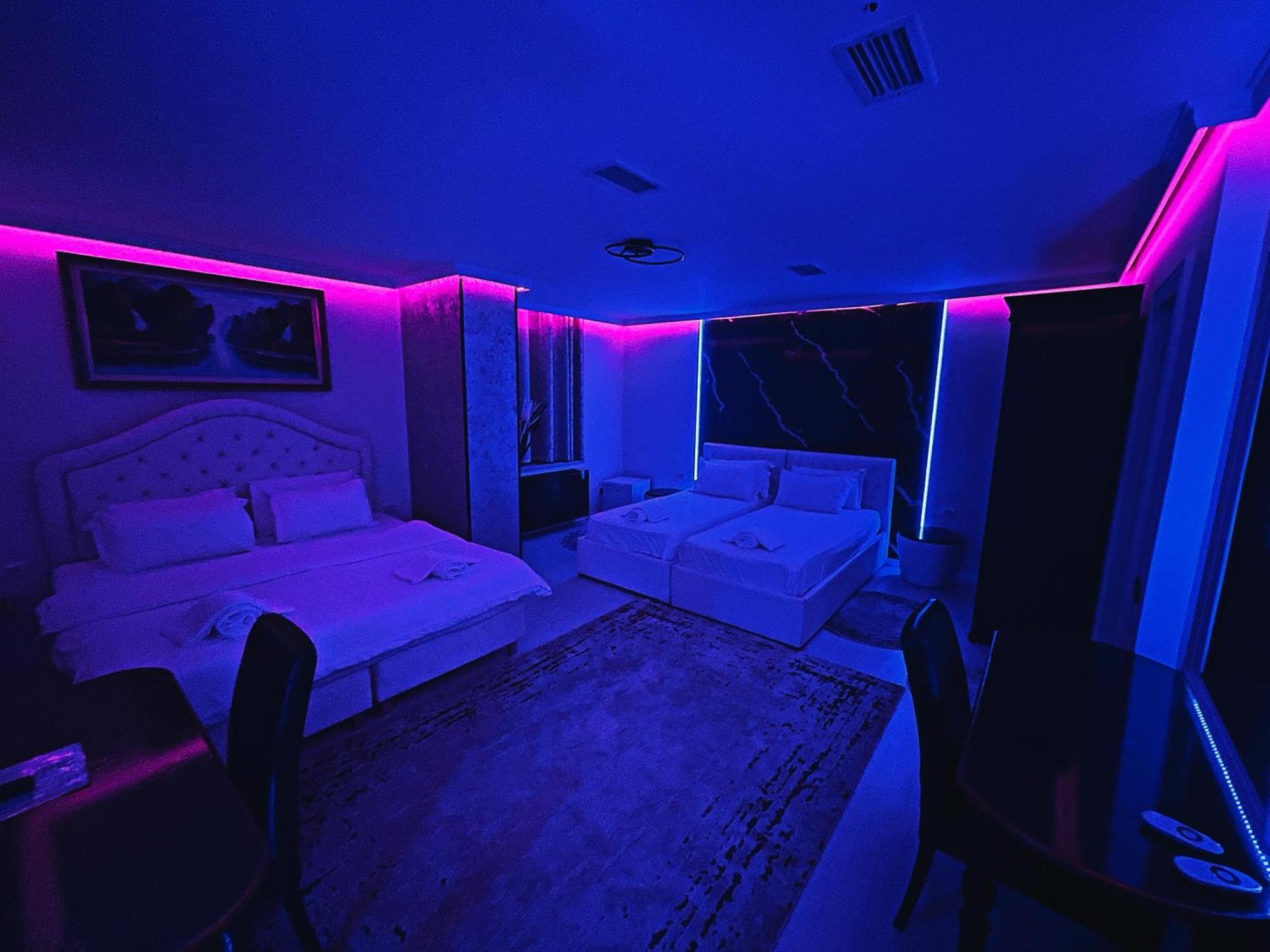 Hotel Rosa Blu Tiranë Ngoại thất bức ảnh