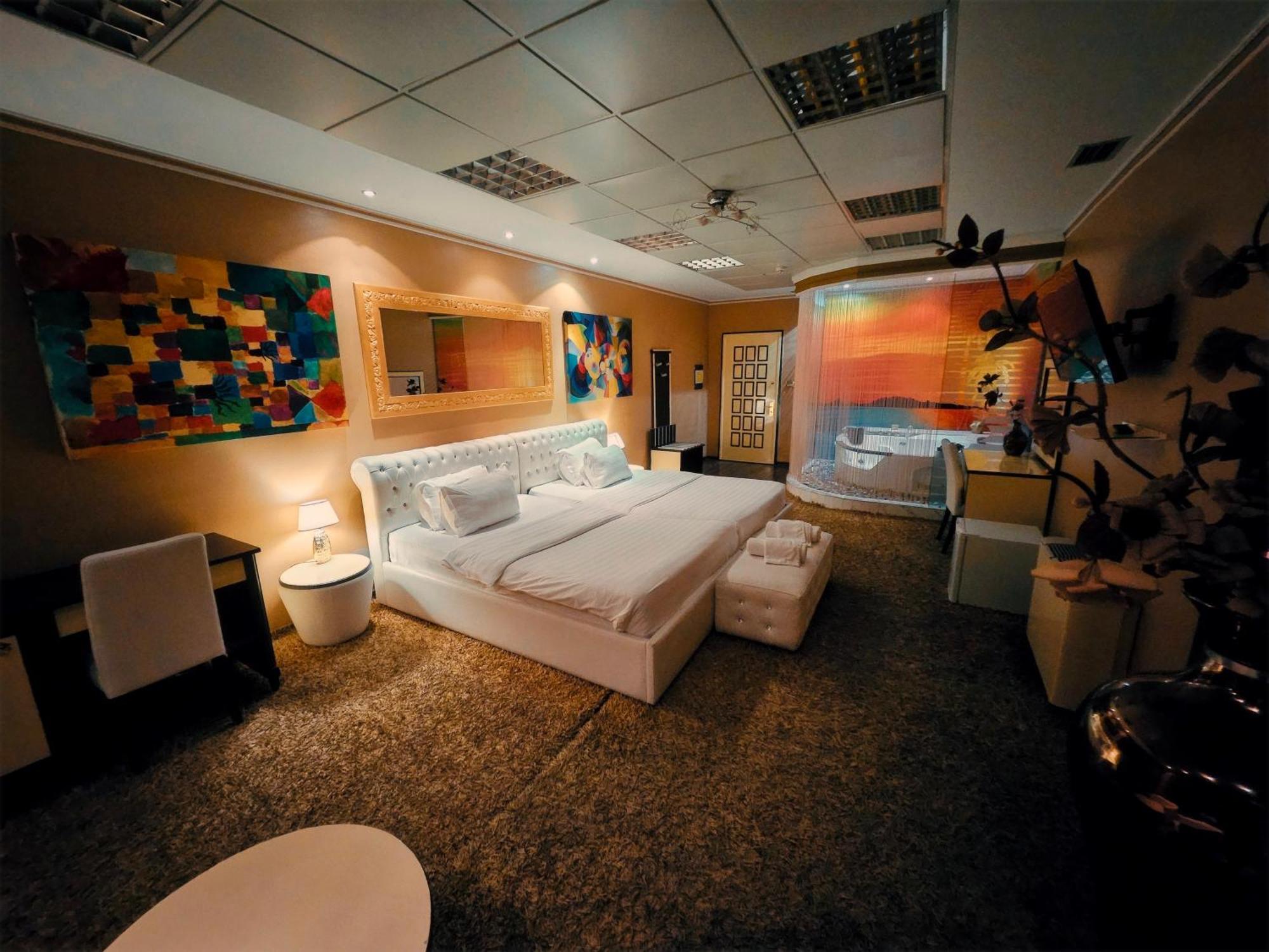 Hotel Rosa Blu Tiranë Ngoại thất bức ảnh